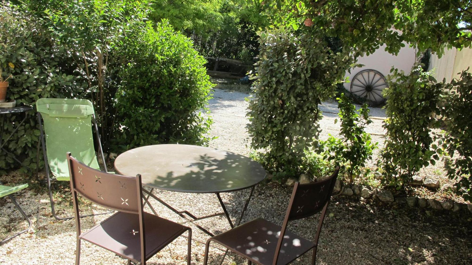 Bed and Breakfast Lou Cardalines Bédoin Zewnętrze zdjęcie