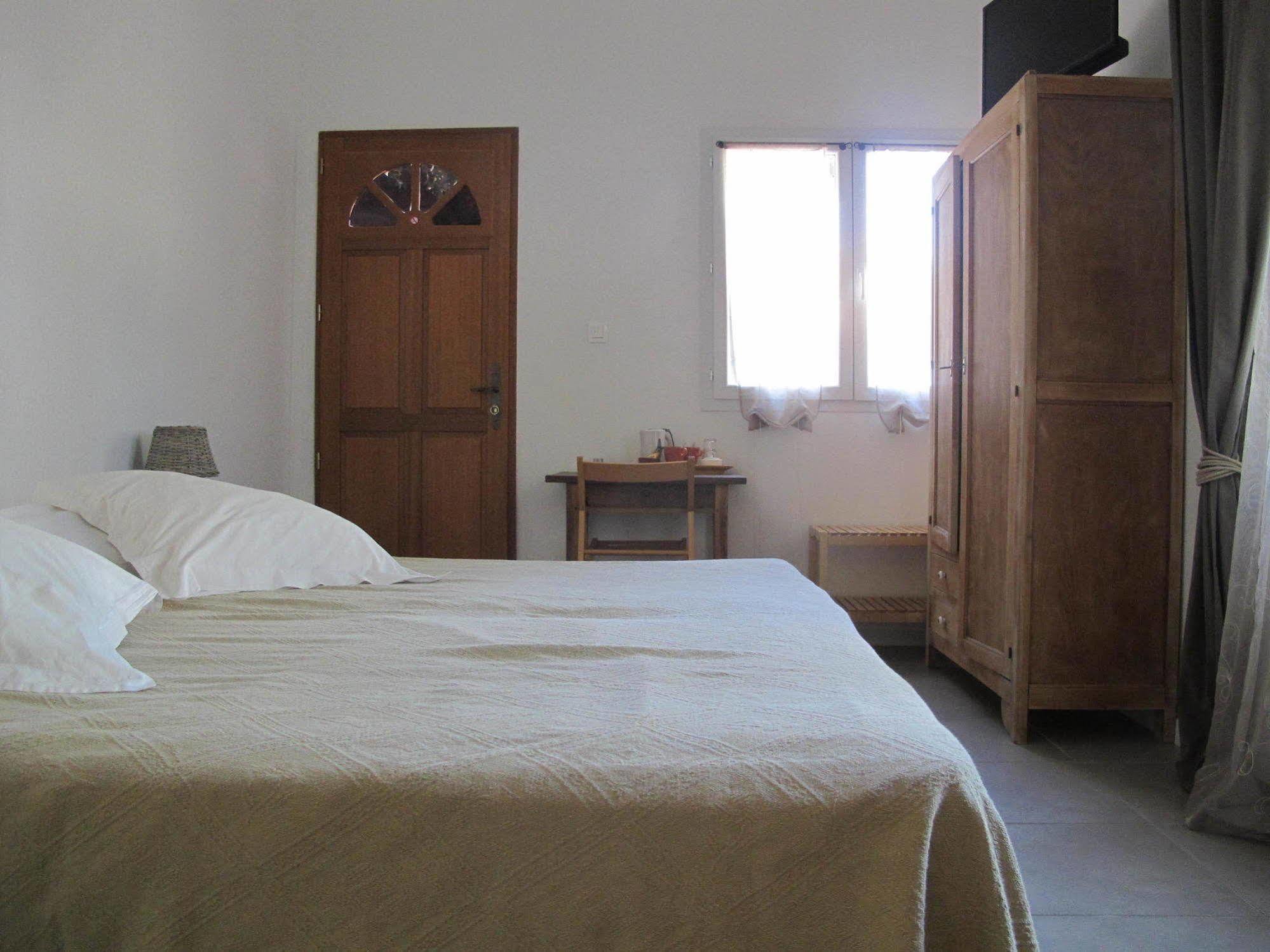Bed and Breakfast Lou Cardalines Bédoin Zewnętrze zdjęcie